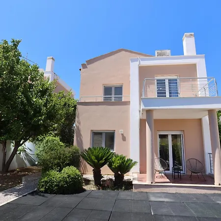 Toroneos Sea Side Villa